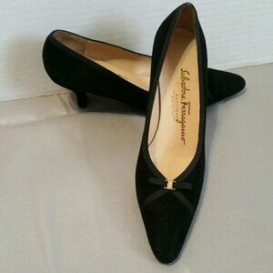 Vintage black Salvatore Ferragamo heels